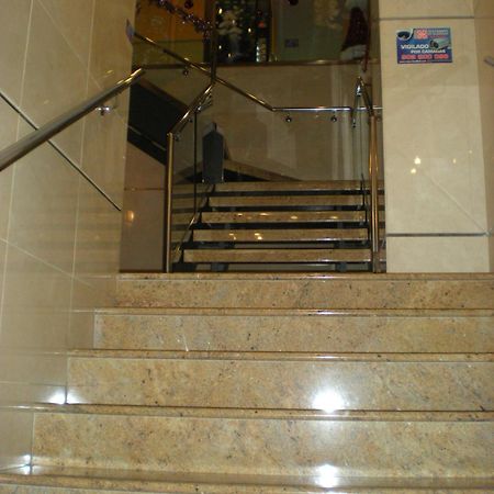 Hostal La Hispanidad Málaga Eksteriør billede