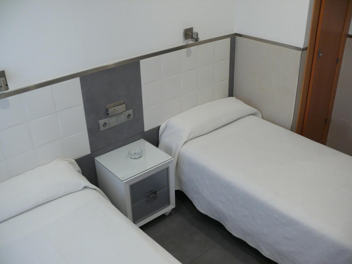 Hostal La Hispanidad Málaga Eksteriør billede